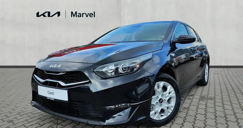 kia ceed Kia Ceed cena 103500 przebieg: 10, rok produkcji 2024 z Bełchatów